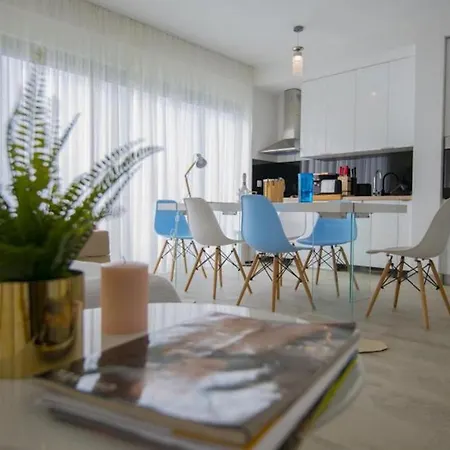 Royal 1 Podstrana Spalato